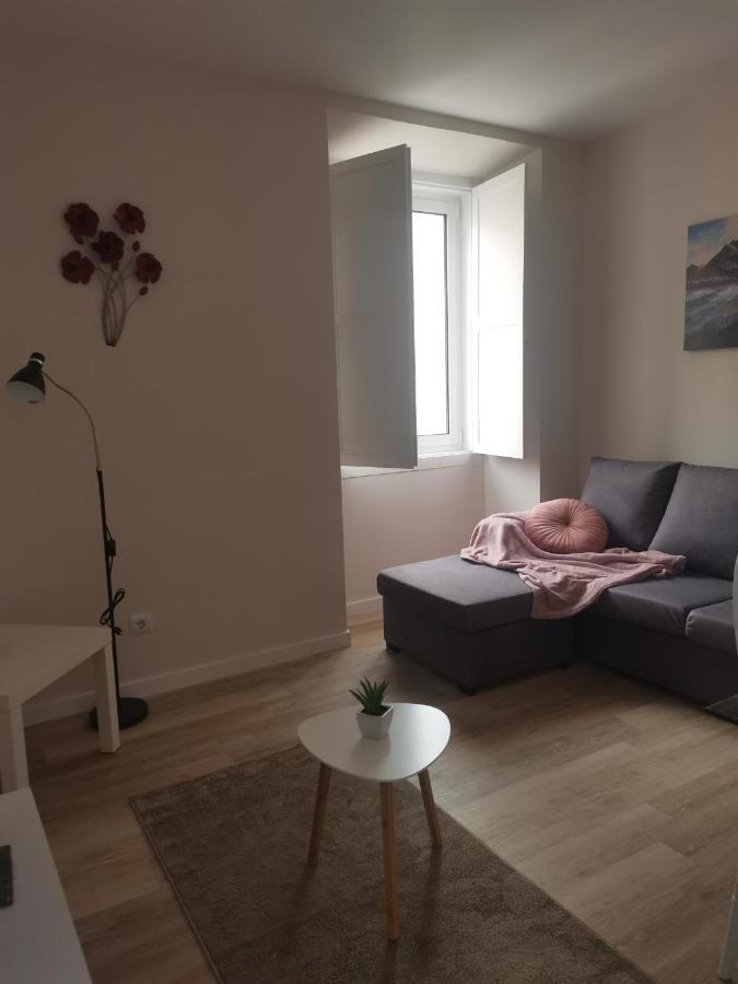 Apartamentos Sao Giao 10 تومار المظهر الخارجي الصورة